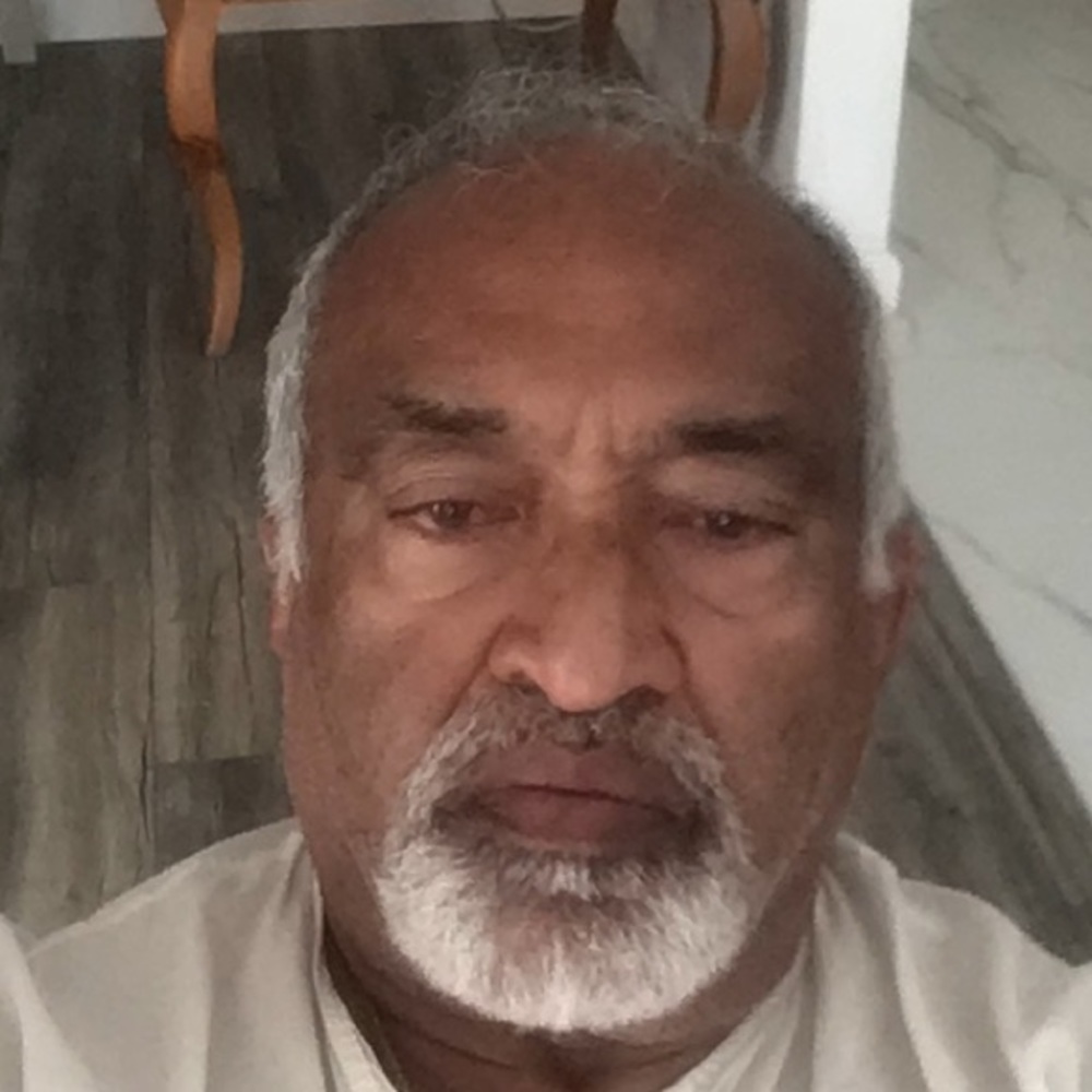 Meet your Posher, Dilip